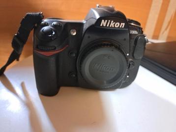 Nikon D300s + Nikon AF-S 18mm - 200mm VR