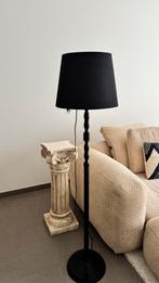 Zwarte vloerlamp, Ophalen, Hout, Zo goed als nieuw, Modern / Scandinavisch