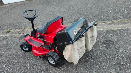 Toro zitmaaier met opvangbak systeem, Tuin en Terras, Zitmaaiers, Zo goed als nieuw, Opvangbak, Ophalen of Verzenden