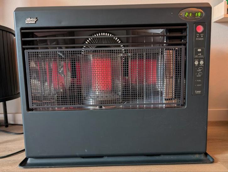 Zibro Kamin SRE260, Huis en Inrichting, Kachels, Gevelkachel, Ophalen