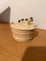 Wit botervlootje met koe op het deksel, Huis en Inrichting, Gebruikt, Geen idee, Keramiek, Ophalen of Verzenden