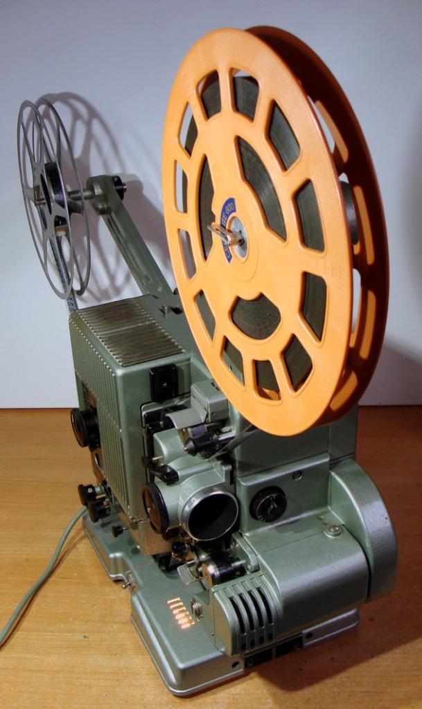 SIEMENS 2000 16mm Projector met 650W halogeen+transportkist, Audio, Tv en Foto, Filmrollen, 16mm film, Ophalen of Verzenden