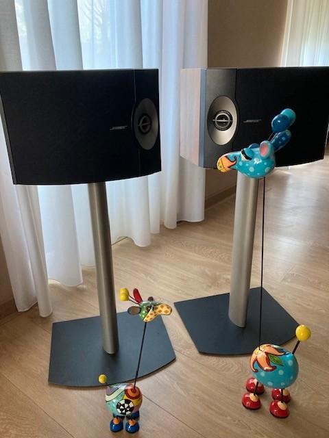 Bose 301V speakers met standaard Top staat., Audio, Tv en Foto, Luidsprekerboxen, Zo goed als nieuw, Bose, Ophalen
