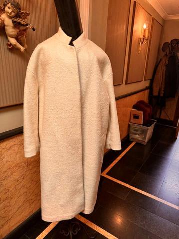Witte lichte wollen jas zo goed als nieuw, Enlèvement, Comme neuf, Taille 46 (S) ou plus petite, Blanc
