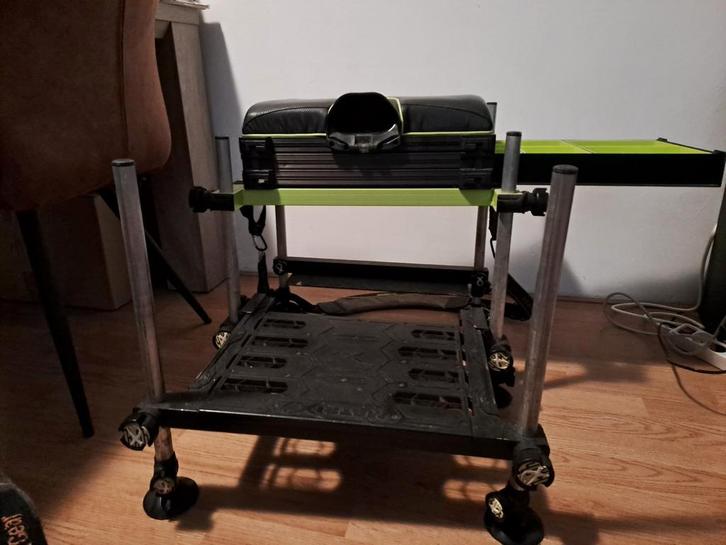 Matrix vis koffer,met toebehoren,, Sports nautiques & Bateaux, Pêche à la ligne | Poissons blancs, Comme neuf, Autres types, Enlèvement