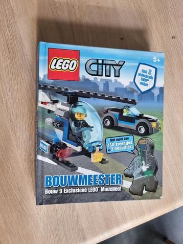 LEGO city bouwmeester boek politie beschikbaar voor biedingen