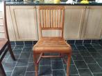 Houten stoel, Ophalen