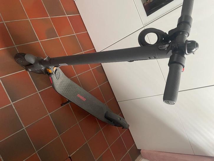 Elektronische step - NBScooter0386, Fietsen en Brommers, Steps, Zo goed als nieuw, Elektrische step (E-scooter), Ophalen