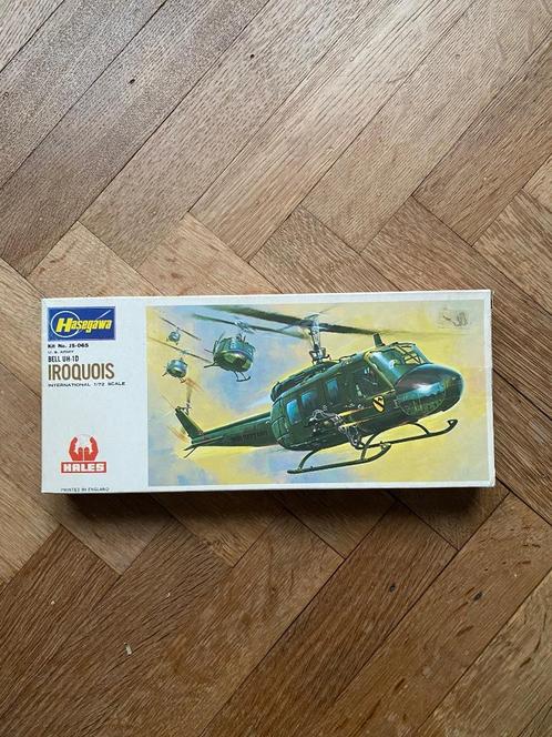 BEL UH-1D IROQUOIS - SCHAAL: 1/72, Hobby en Vrije tijd, Modelbouw | Vliegtuigen en Helikopters, Zo goed als nieuw, Helikopter