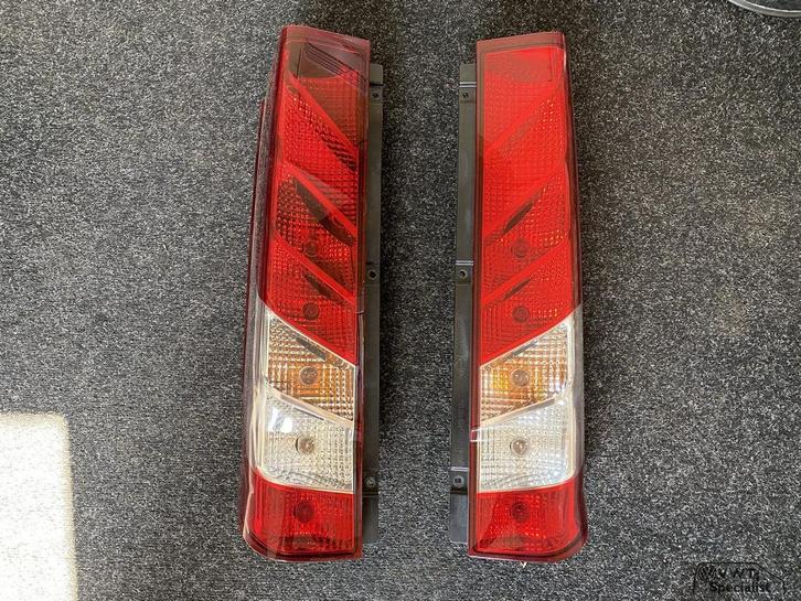 Iveco Daily '20 Achterlicht Achterlichten links + rechts, Auto-onderdelen, Verlichting, Overige automerken, Gebruikt, Ophalen of Verzenden