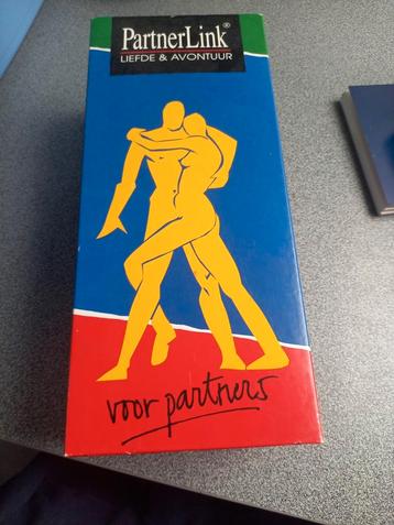 Gezelschapsspel voor 18+ beschikbaar voor biedingen