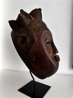 Masque de reine BAOULÉ Art tribal ethnique africain 1950, Enlèvement ou Envoi