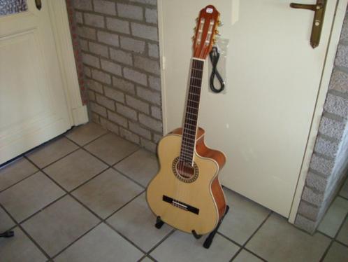DIMAVERY CN-600 Semi-Akoest. Klass. gitaar (nieuw, 20201669), Muziek en Instrumenten, Instrumenten | Toebehoren, Nieuw, Akoestische gitaar