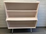 Lichtroze vintage vitrinekast, Huis en Inrichting, Kasten | Vitrinekasten, Ophalen, Met plank(en), Gebruikt, 100 tot 150 cm