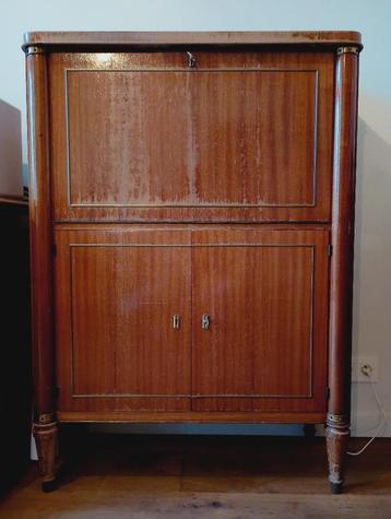 Dressoir /drankkast voor spotprijs beschikbaar voor biedingen