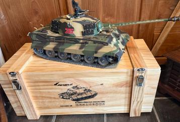 RC tank 23110 Köningstiger henschelturm 2.4GHZ pro-line. beschikbaar voor biedingen