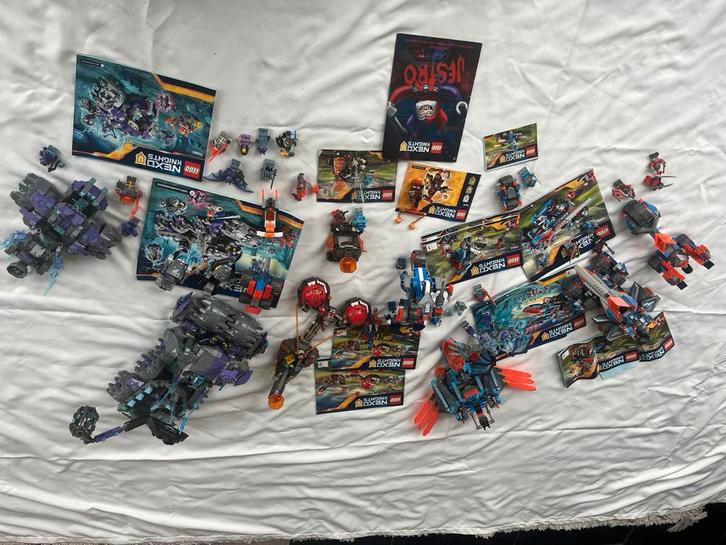 Lot 10 sets LEGO Nexo Knights, Informatique & Logiciels, Logiciel d'Édition, Comme neuf, Enlèvement