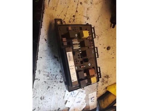 Zekeringkast van een Opel Astra, Auto-onderdelen, Elektronica en Kabels, Opel, Gebruikt, 3 maanden garantie, Ophalen of Verzenden
