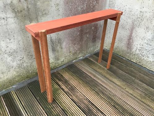 Tafel in massief padoek, Huis en Inrichting, Tafels | Salontafels, Nieuw, 75 cm of meer, Minder dan 50 cm, 100 tot 150 cm, Rechthoekig