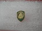 SHAPE Mons militaire pin, Ophalen of Verzenden, Zo goed als nieuw