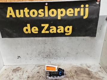 Pookknop van een Opel Astra beschikbaar voor biedingen