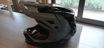Downhill enduro uitfit, Enlèvement ou Envoi, Comme neuf