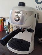 Koffiezet DeLonghi EC221.W Espressomachine Wit, Elektronische apparatuur, Koffiezetapparaten, Ophalen of Verzenden, Nieuw