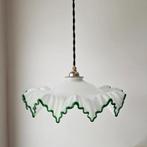 Vintage Franse opaline piecrust hanglamp., Antiek en Kunst, Ophalen of Verzenden