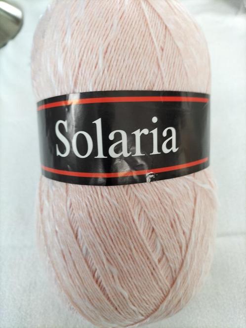 Bolletje wol Solaria 3 Suisses roze 500gr., Hobby en Vrije tijd, Breien en Haken, Zo goed als nieuw, Machine, Ophalen of Verzenden