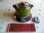 Machine à fondue électrique, assiettes, bols, fourchettes, Enlèvement, Comme neuf, Électrique, Service à fondue