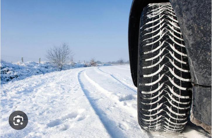 Winterbanden winter banden, Auto diversen, Autosport-onderdelen, Zo goed als nieuw, Ophalen