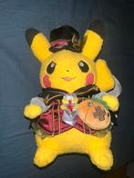 Pikachu Halloween Ghost Chateau Poké Plush - 9,5”, Kinderen en Baby's, Speelgoed | Knuffels en Pluche, Ophalen, Zo goed als nieuw