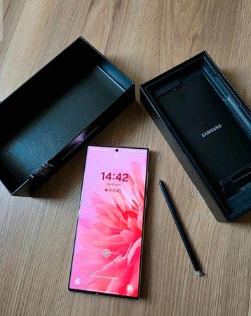 Samsung Galaxy S22 Ultra – Geseald met 24M Garantie  beschikbaar voor biedingen
