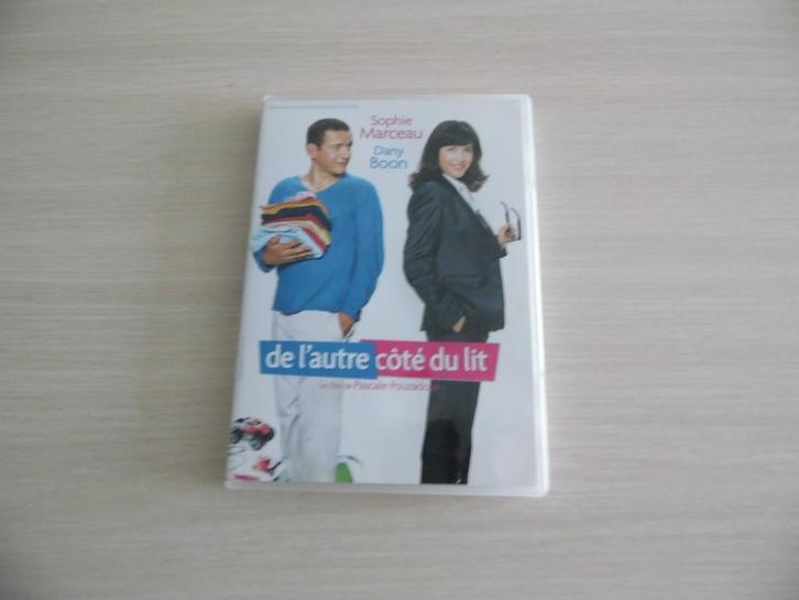 DE L'AUTRE CÔTÉ DU LIT, Cd's en Dvd's, Dvd's | Komedie, Zo goed als nieuw, Romantische komedie, Alle leeftijden, Ophalen of Verzenden