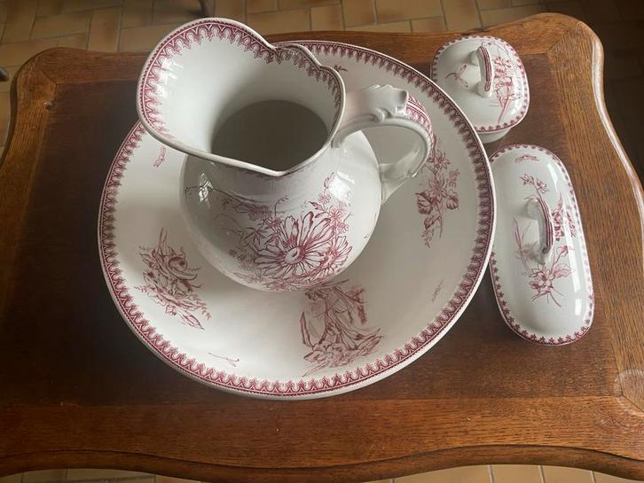 Wastafelset - kan, wastafel, zeepbakje en kam, Antiek en Kunst, Antiek | Servies compleet, Ophalen