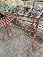 bouwschragen en bouwstempels, Ophalen