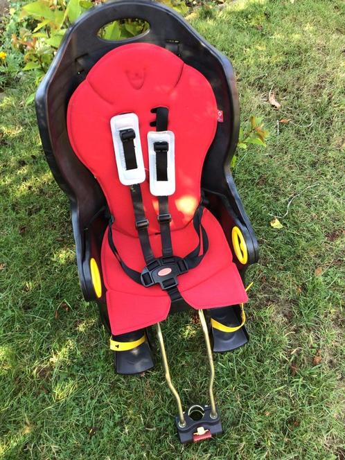 Fietsstoeltje / achterop, Fietsen en Brommers, Fietsaccessoires | Fietsstoeltjes, Gebruikt, Achterzitje, 9 t/m 18 kg, Voetsteuntjes