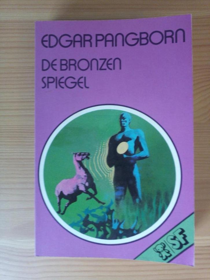 De bronzen spiegel - Edgar Pangborn, Boeken, Science fiction, Zo goed als nieuw, Ophalen of Verzenden
