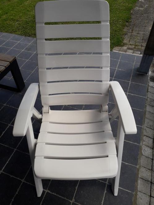 2 witte Hartman tuinstoelen: stijlvol en comfortabel, Jardin & Terrasse, Chaises de jardin, Comme neuf, Synthétique, Pliant, Ajustable