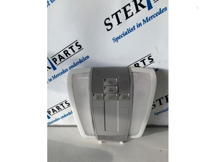 Binnenverlichting voor van een Mercedes C-Klasse, Auto-onderdelen, Verlichting, Mercedes-Benz, Gebruikt, 3 maanden garantie, Ophalen of Verzenden