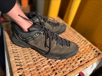 Wandelschoenen Salewa 42 beschikbaar voor biedingen
