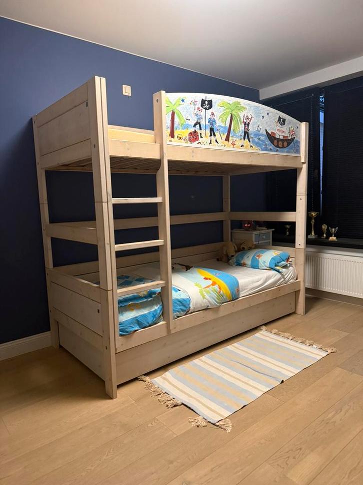 Lifetime houten stapelbed 90x200 – massief hout, goede staat, Kinderen en Baby's, Kinderkamer | Stapelbedden en Hoogslapers, Gebruikt