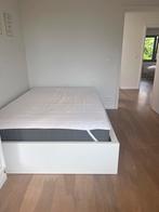 Bed Ikea (140/200) inclusief matras, Huis en Inrichting, Slaapkamer | Bedden, Ophalen, 140 cm, Twijfelaar, 200 cm