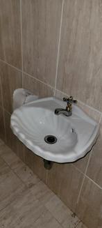 Waskom lavabo met kraan, Ophalen