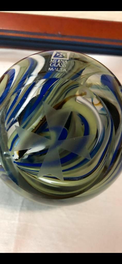 Verre MDINA Presse-papiers en édition spéciale, Antiquités & Art, Antiquités | Verre & Cristal, Enlèvement ou Envoi