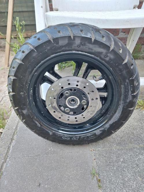 Voorband sym mio met velg en schijfrem 50cc scooter, Fietsen en Brommers, Brommeronderdelen | Algemeen, Carburateur, Ophalen of Verzenden