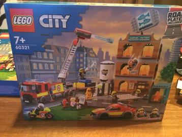 Lego 60321 Fire Brigade - sealed - Brandweerkazerne  beschikbaar voor biedingen