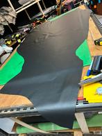 Zwarte kleur halve huid 1.1mm dikte soepel en glad A-47, Ophalen of Verzenden