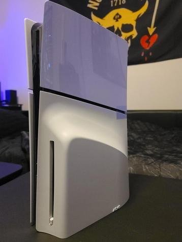 PS5 Slim 1TB Disk Versie + Games & Accessoires beschikbaar voor biedingen