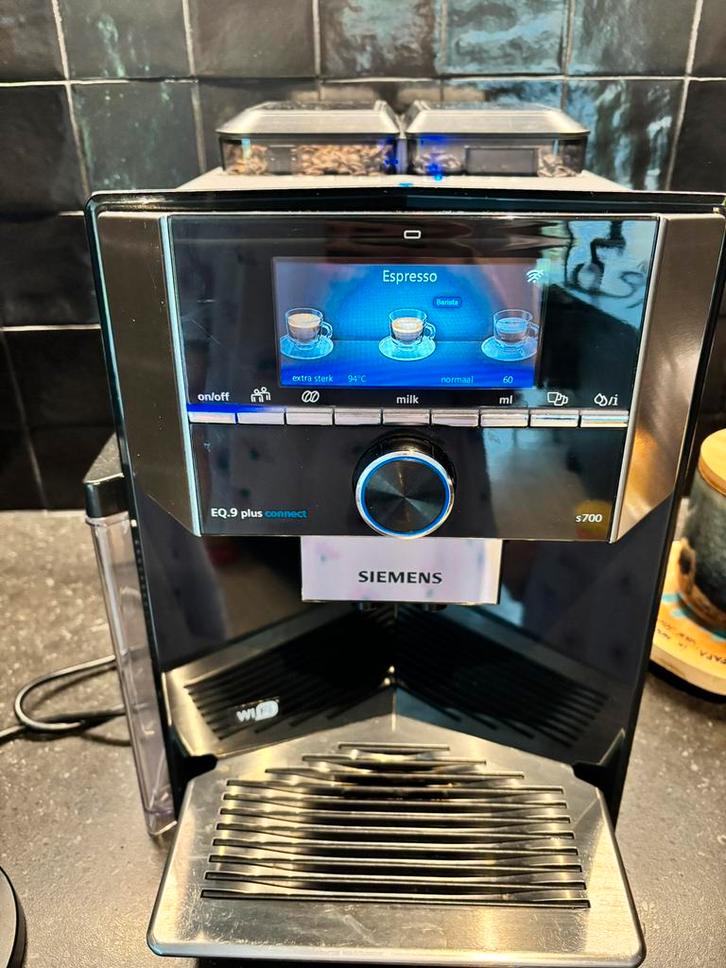 Siemens EQ9 plus connect s700, Elektronische apparatuur, Koffiezetapparaten, Gebruikt, Gemalen koffie, Koffiebonen, Koffiemachine